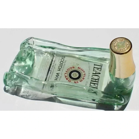 Vintage Whiskey Bottle Teacher’s Highland Cream Scotch Whiskey Ashtray - Picture 2 of 3